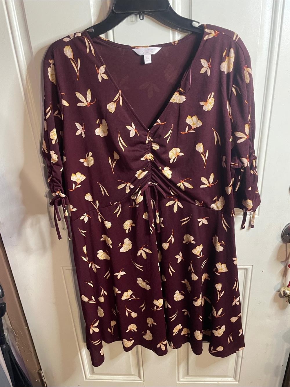 LC Lauren Conrad Burgundy Floral V-Neck Tie-Front Midi Dress